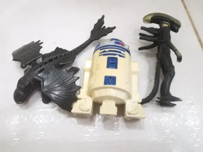 Figuras Mcdonalds R2D2 Banguela Alien