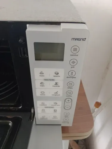 Forno Micro-ondas Grill