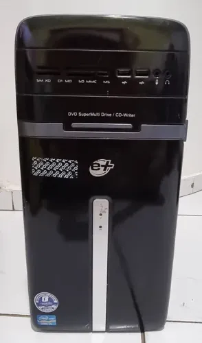 Cpu I3 terceira geração, 4gb de RAM, HD de 500gb