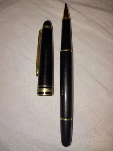 Caneta Montblanc - Preta Meisterstuck