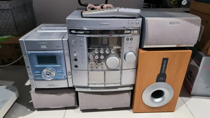 Som Gradiente - 3 DVD/CD + Subwoofer - Ótimo estado!