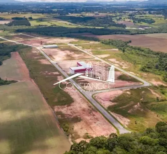 Terreno em condomínio fechado à venda na Fazenda Rio Grande | Confiancce Imóveis