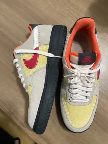 Air force 1 ?Somos família?
