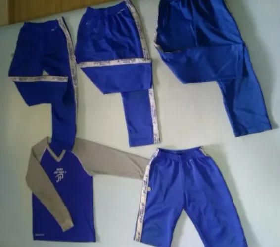 Conjunto uniforme JP2 Pinhais João Paulo II tamanho 10, 8 peças