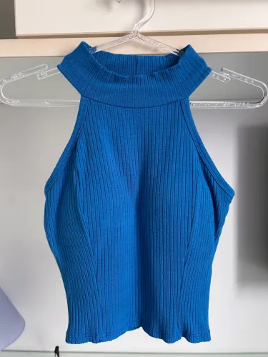 Blusa Azul Gola Alta