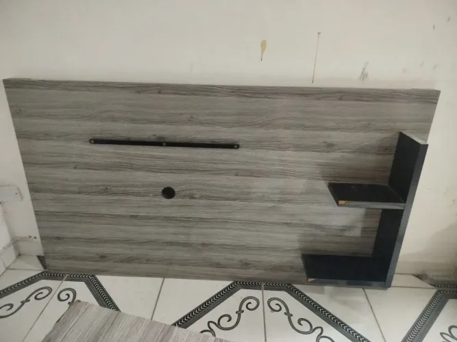 Vendo esse painel de 1.50 cm de largura por 1 metro de altura.  Retirada em São Cristóvão 