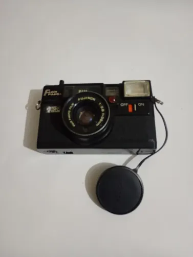 Máquina fotográfica Fujica analógico não foi testado 