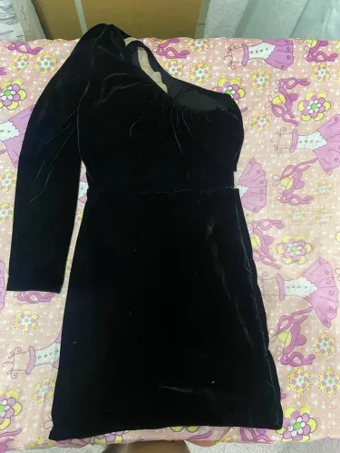 VESTIDO PRETO TAM P