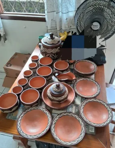 Conjunto de louças marajoara/35 peças 