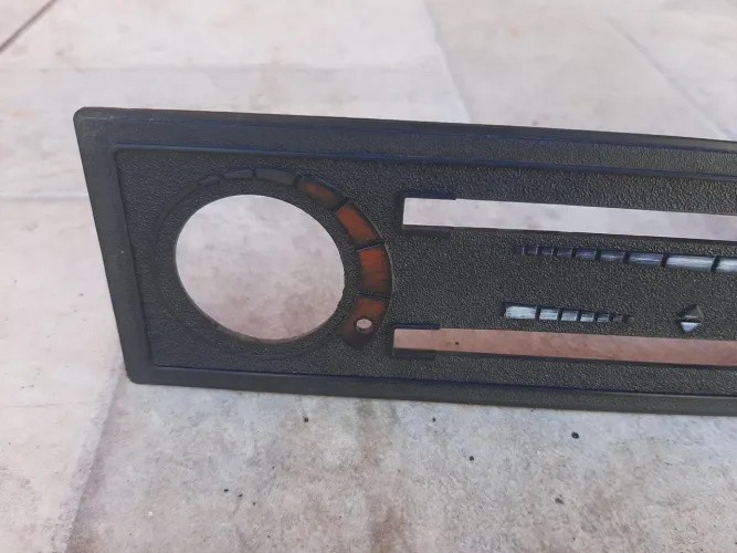 Moldura do Tabelier do Passat 85/89