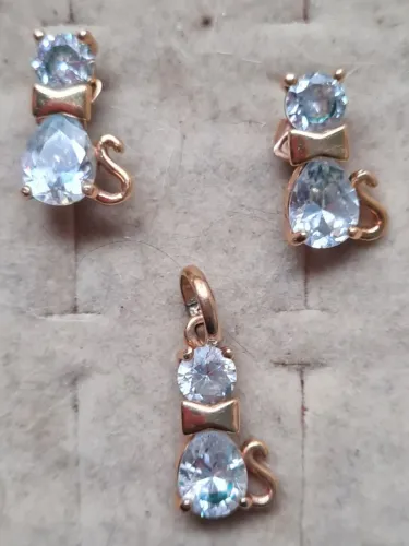 Conjunto brincos e pingente Gatinho Rommanel Cristal
