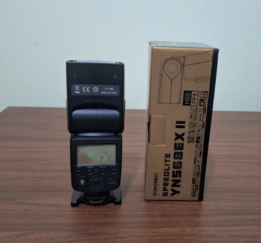 Flash Speedlite Yongnuo YN568EX II para Canon