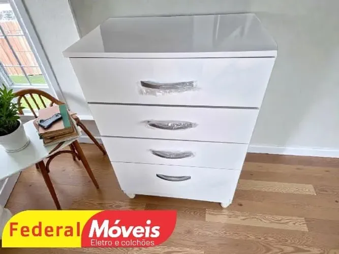 Comoda 4 Gavetas Off White TEMOS CREDIÁRIO