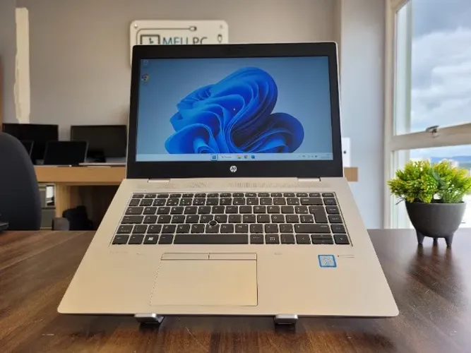 Notebook HP ProBook 640 G4 - Core i7 | 8ª Geração | 240GB SSD | 8GB DDR4 | 14"