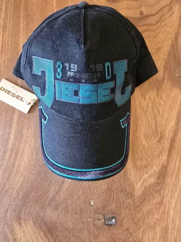 Boné Diesel Original - Design Moderno