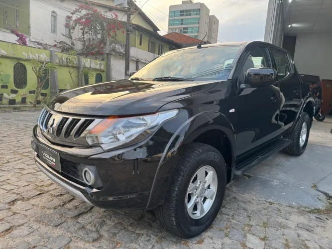 MITSUBISHI L200 TRITON SPORT GLS 2.4 CD DIESEL AUT. 2019 - APENAS 130.000KM - IMPECÁVEL 