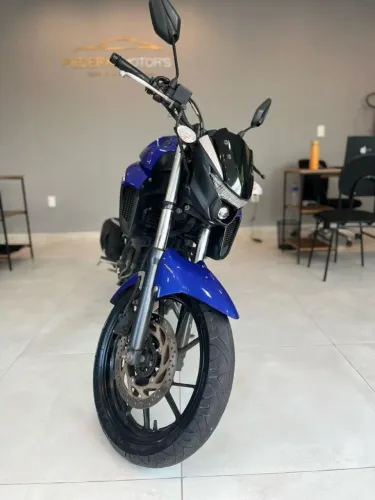 YAMAHA FZ25 - 2023 - MANUAL E CHAVE RESERVA