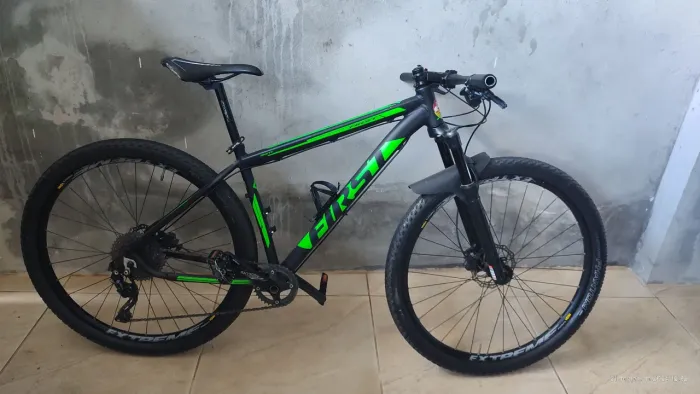 Bicicleta First Aro 29