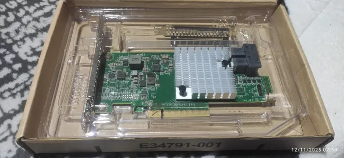 Controladora Hba It Mode Lsi 9300-8i Sas 3008 12gbps