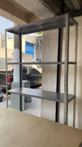 ESTANTES DE AÇO USADAS 0,30X0,92X200