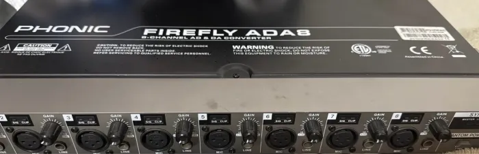 Interface de Áudio Phonic Firefly ADAB 8