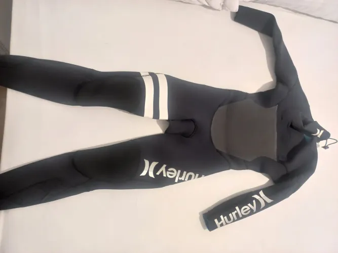 Long jonh juvenil hurley advant 3/2 mm SS fullsuit preto