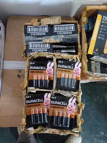 BLISTER DE PILHAS ALCALINAS DURACELL 1,5 V- AA BLISTER COM 4 UNIDADES