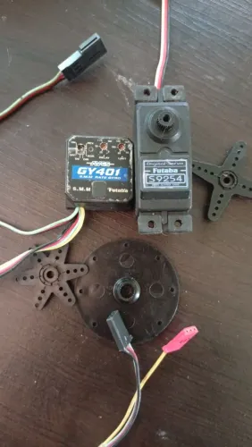 Kit para Aeromodelismo Futaba GY401 servo digital S9254 e S9254
