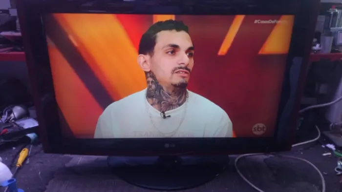 Vendo tv lg 32 polegadas com conversor integrado obs. Nao e Smartv R$ 500,00 