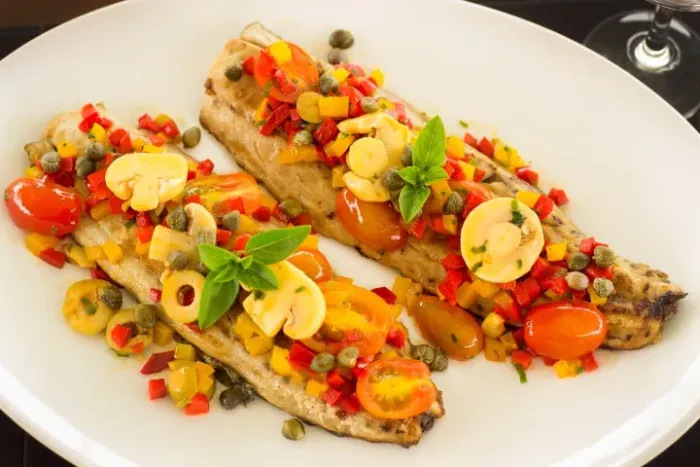 Cozinheiro com experiencia , período integral