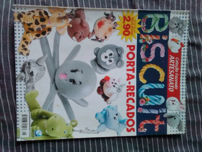 Biscuit Porta-Recados - Coleção Fazendo Artesanato