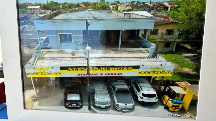VENDO DISTRIBUIDORA DE BEBIDAS