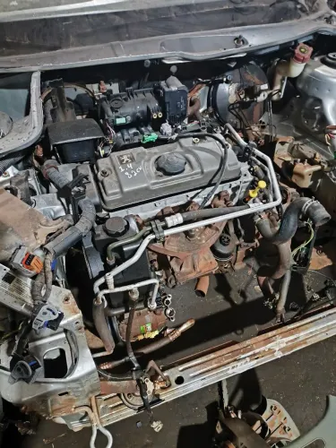 Motor Peugeot 1.4 flex 82 CV