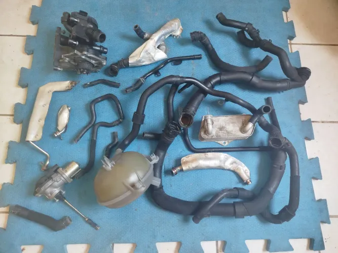 Vendo Peças de Golf GTI Jetta GLI Audi Com Preço Para Revenda PEÇAS ORIGINAIS 