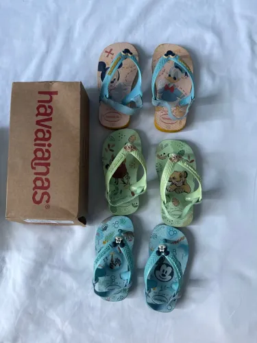 Chinelo HAVAIANAS número 19, 20 e 21
