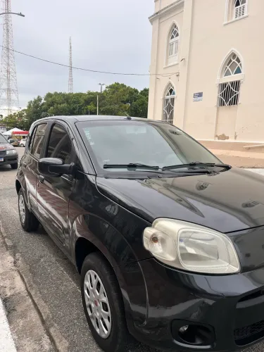 Fiat Uno Vivace Celeb. 1.0 EVO F.flex 8V 5P 2014