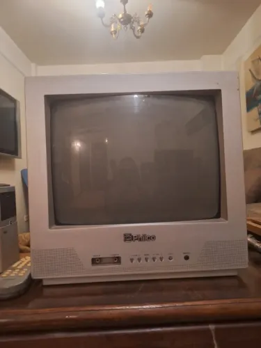 Televisão Portátil 
