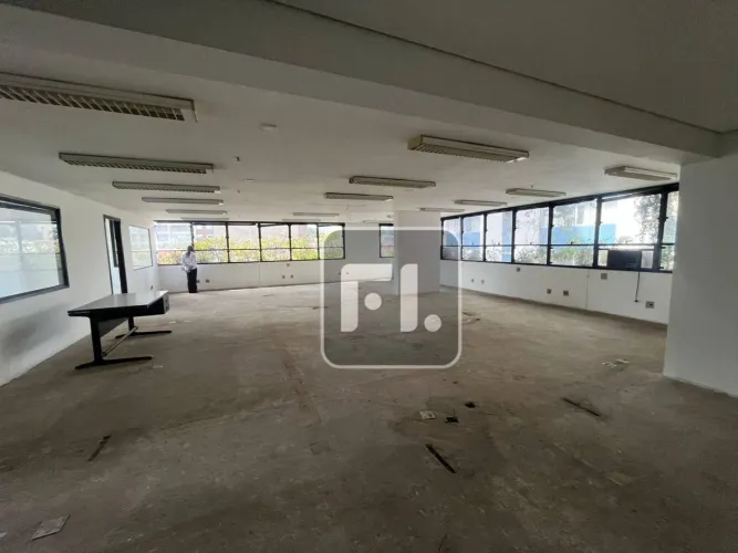 Conjunto Exclusivo na Vila Mariana: 204 m², tranquilidade e praticidade próximo do Metrô A