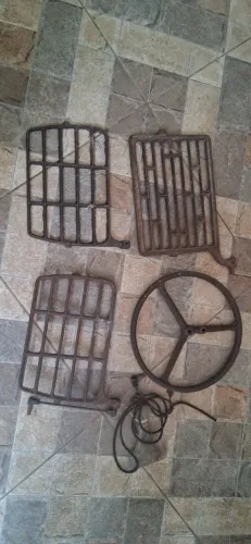 Peças de máquina de costura antiga