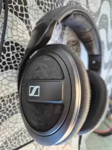 Fone de Ouvido Sennheiser HD569