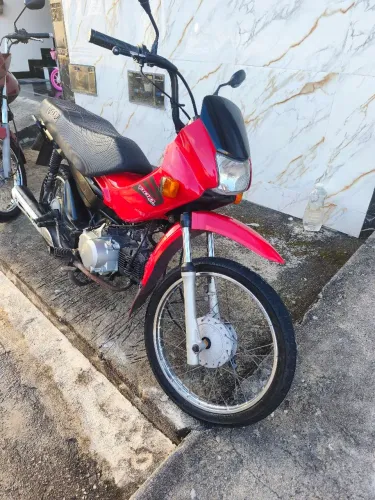 Vendo pop 100 2012 vermelha