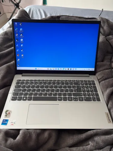 Notebook Lenovo IdeaPad 3i i7 12ª Geração | 12GB RAM | SSD NVMe 512GB