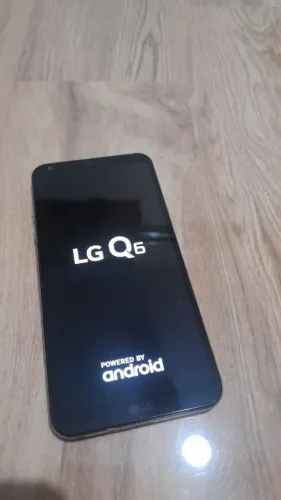 Celular smartphone LG Q6 novo