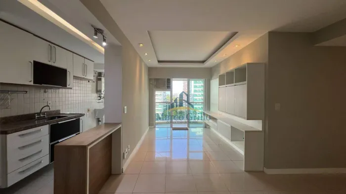 Apartamento com 2 quartos e 68 m², para alugar por R$ 4.000,00 + taxas - Barra da Tijuca -