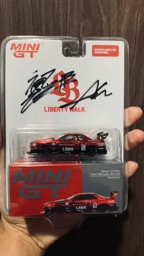 Mini Gt Skyline R34 Liberty Walk Red Chrome Midnight