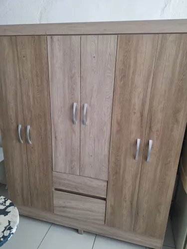 Guarda roupa solteiro