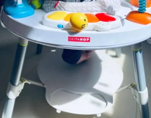 Mesa de Atividades Skip Hop 