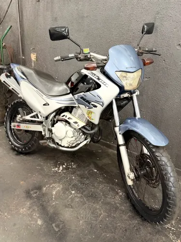 Honda NX 4 Falcon 400 2007