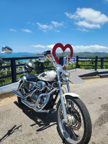 Harley 883 Custom 2004 