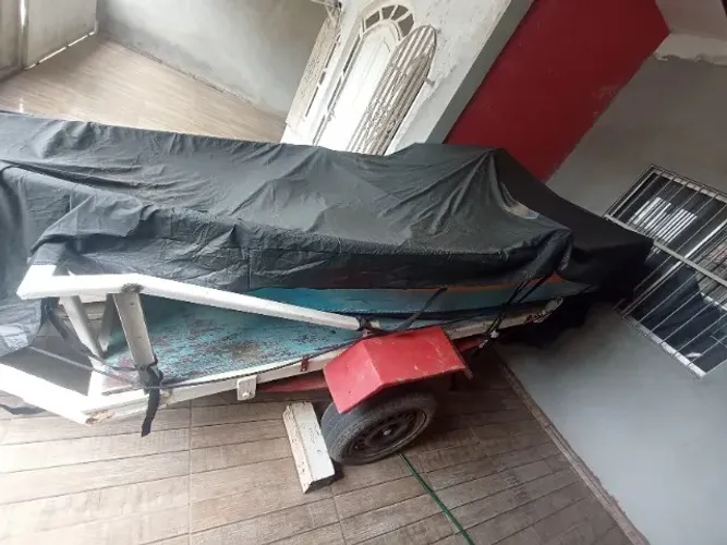 Vendo Barco com Reboque 